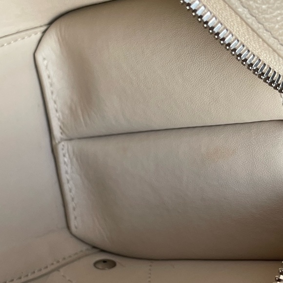 Balenciaga Neo Classic mini in cream - Picture 11 of 16